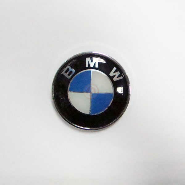Эмблема ВЕ-008 Ø78мм (бело-голубой) BMW